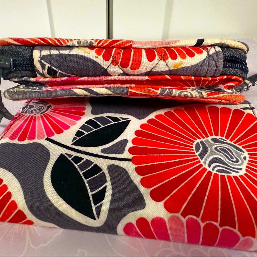 Vera Bradley Floral wallet and notebook set - Picture 5 of 5